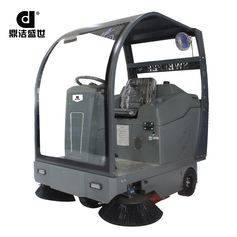 鼎潔盛世商用駕駛掃地車DJ150082